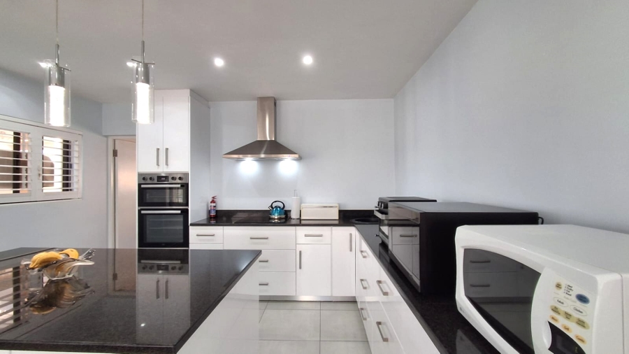 3 Bedroom Property for Sale in Stilbaai Wes Western Cape